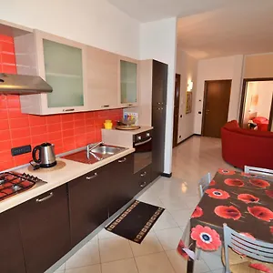 https://elena-apartment.hotelitalianriviera.com